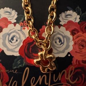 Gold Flower Pendant bracelet